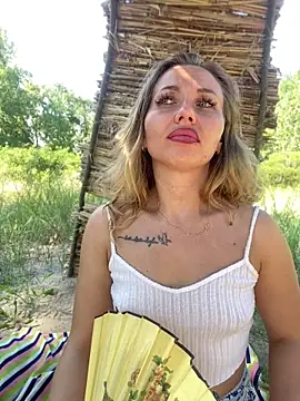 blueeyed_angel (F young) - HOT Show «A wet pussy is a happy pussy»
