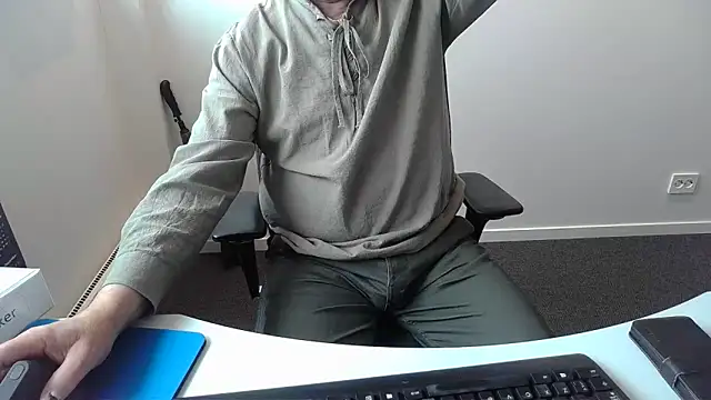 buggemann (M grandpa) - Masturbate 5 min, no cum guarantee