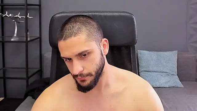 TroyWadee webcam