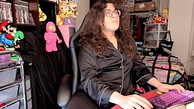 ShinyCherub webcam