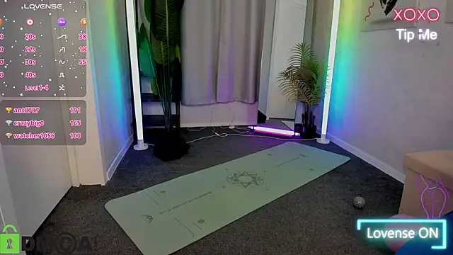 Ricki_Bloom live sex cam