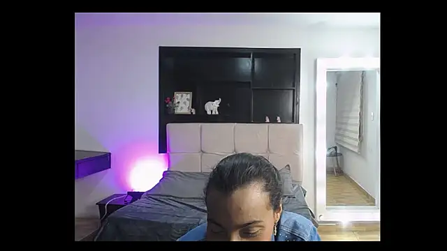 Wendy_1_ webcam