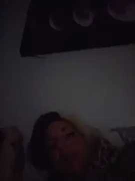 lil_jiggly webcam