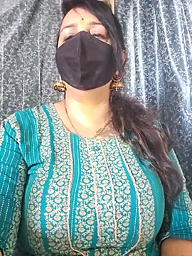 cute-tanvi webcam