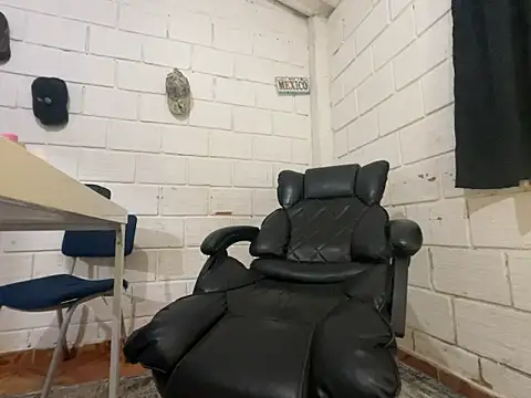Max_TheHorseDick webcam