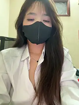 VyVy18