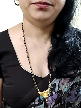 Yazhini-Cam webcam