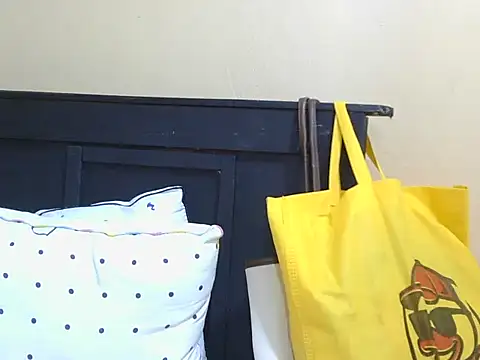 kinkydolll webcam