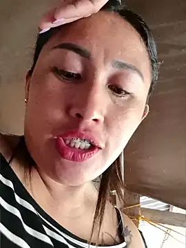 Filipina_Desire webcam