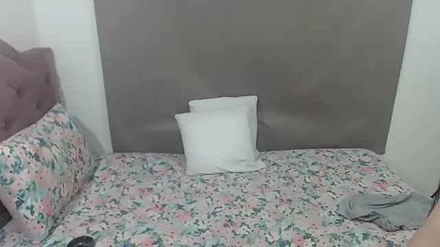 Quelorali81 - Trans webcam sex chat