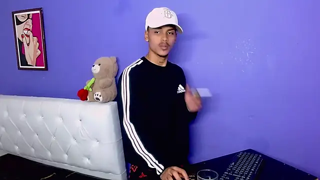 Angel_foxc13 webcam
