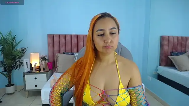 nana_levy webcam