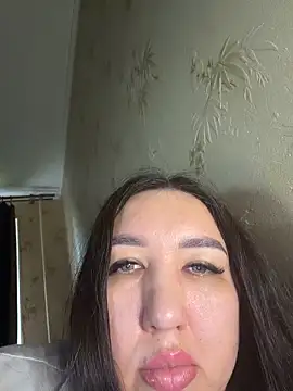 Naughtbaby_2025 webcam