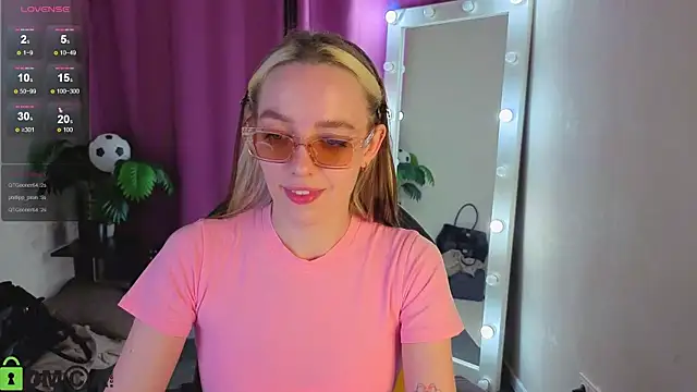 R0cket_bunny webcam