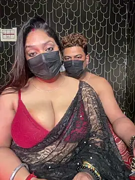 James_Jennifer_G webcam