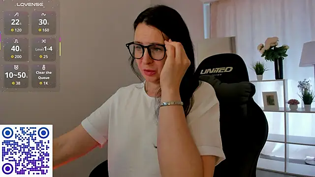 Lea_shadom webcam