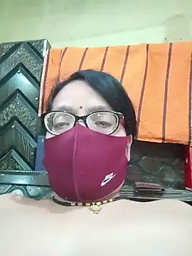 hi-bhabhi (F milf) - Cum on face 👀