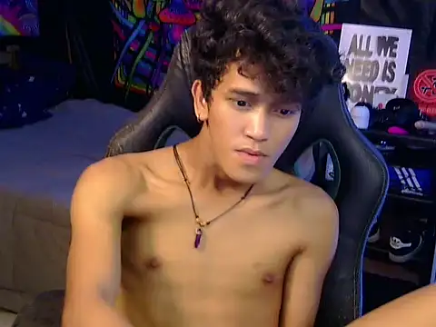 hugekenbigcock webcam