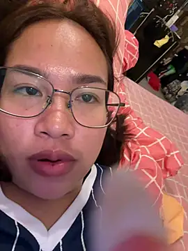 Ponthip webcam