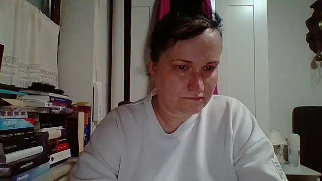 _squirty_cum_lady_ live cam on StripChat