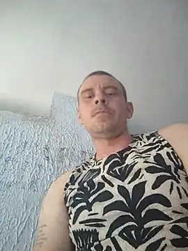 AleksandrFEM webcam