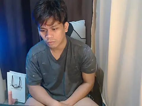 cumwhat_me webcam