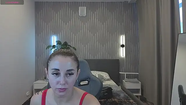 Mary_Holland webcam