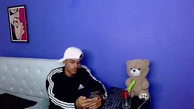 Angel_foxc13 webcam