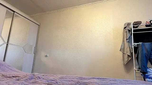 LivianDivorce webcam
