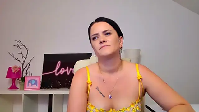 NicolSparkleX webcam