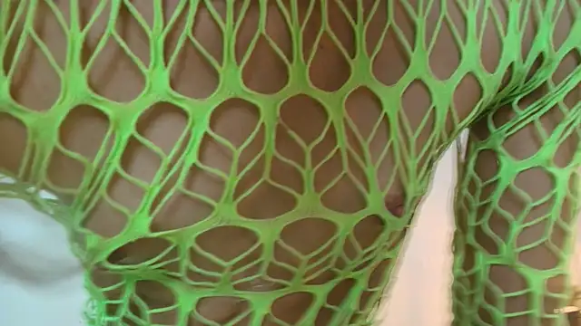 sashavellor (T teen) - my show cum