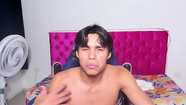 skinny_sam (M twink) - sexy dance