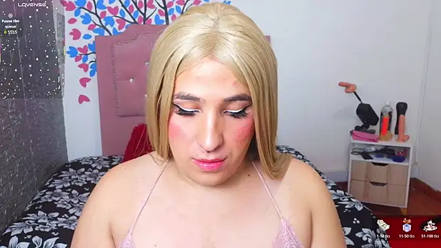 roxxy_pink_ webcam