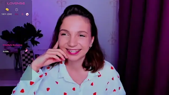 KindHazelHere_ webcam
