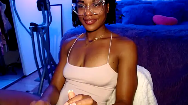 CocoSage live cam on StripChat