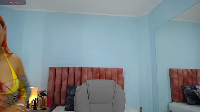 nana_levy webcam