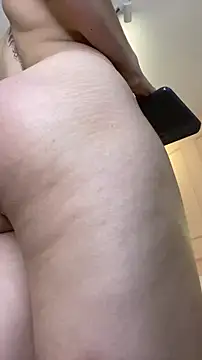 SHARONN____ webcam