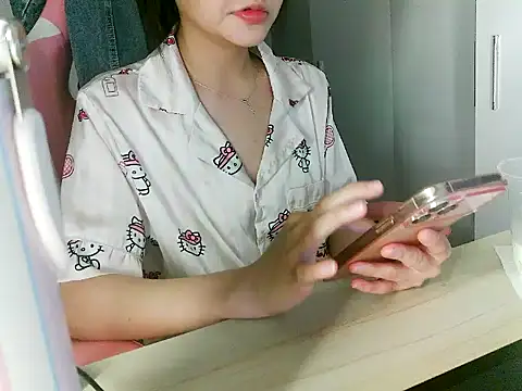 lucienguyen webcam