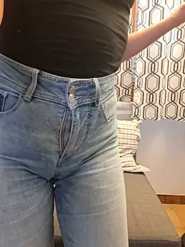 dayana2022 - Dayana2022's free webcam - UK Sex Cams