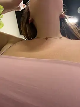 KiraSunshine webcam