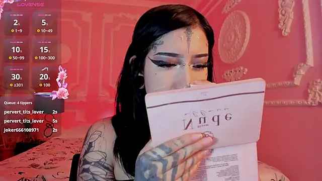 Kat_VonDe