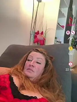 MumGabriela webcam