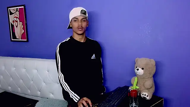 Angel_foxc13 webcam