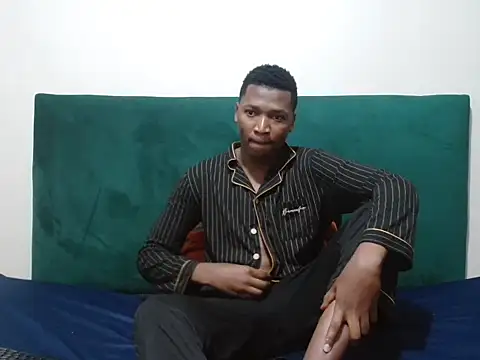 BlaccckBBC webcam