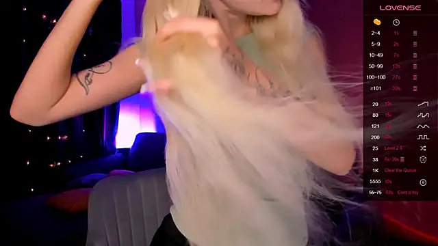 AnyaTaylor_ webcam
