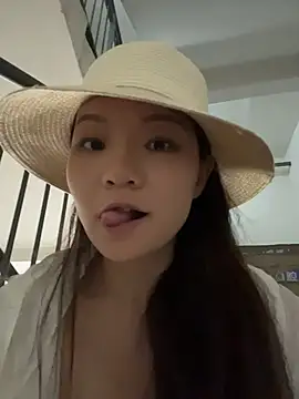 xiaochengzi505 webcam