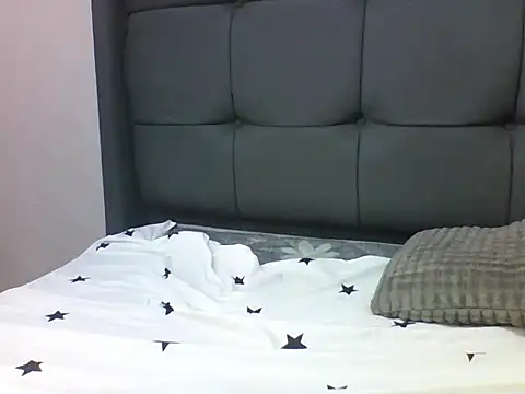 lil_megg webcam