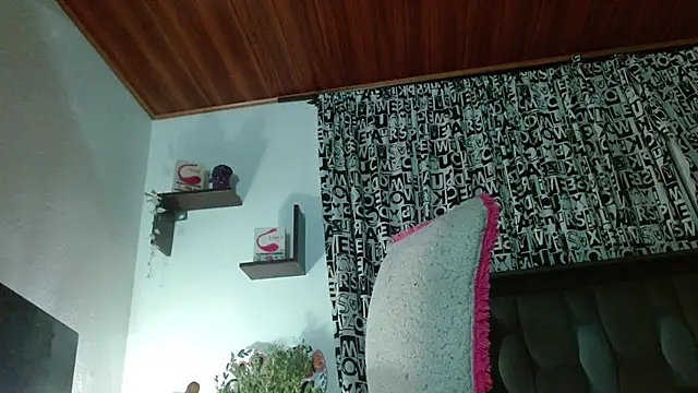 DULCE_ZOE webcam