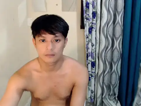 kingdomcum96 live sex cam