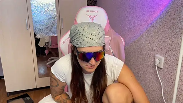 Katrin__kiss webcam